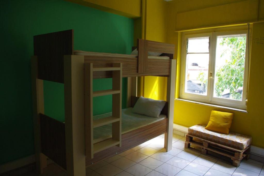 Hostel Small Funny World Athens